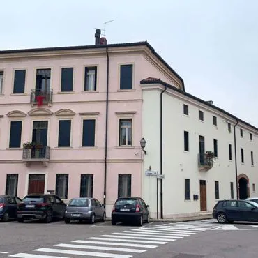 Tinteggiatura palazzina
